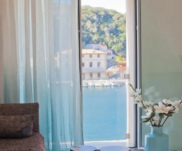 Apartment Cozy Sur La Marina De Bonifacio (Corsica)
