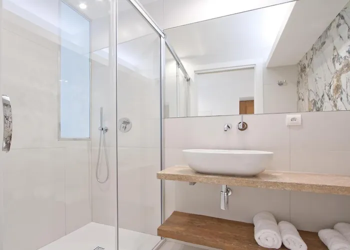 Cozy Sur La Marina De ボニファシオ